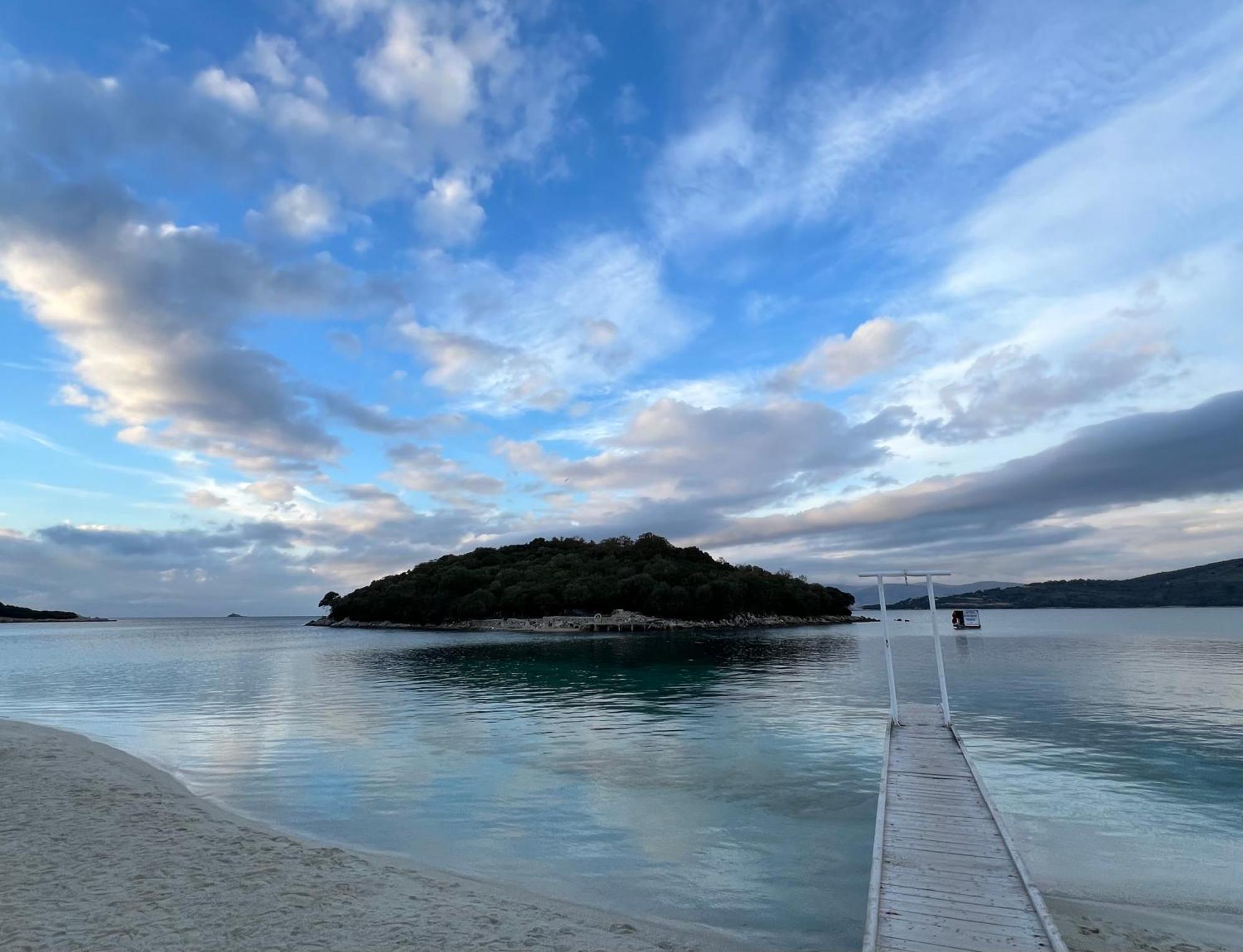 Nardi Guesthouse คซามิล ภายนอก รูปภาพ